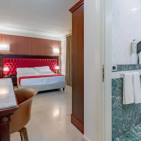 Hotel La Paloma Blanca 4*
